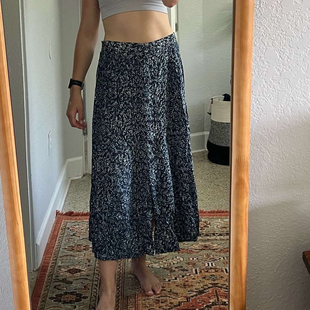 Vintage floral maxi skirt